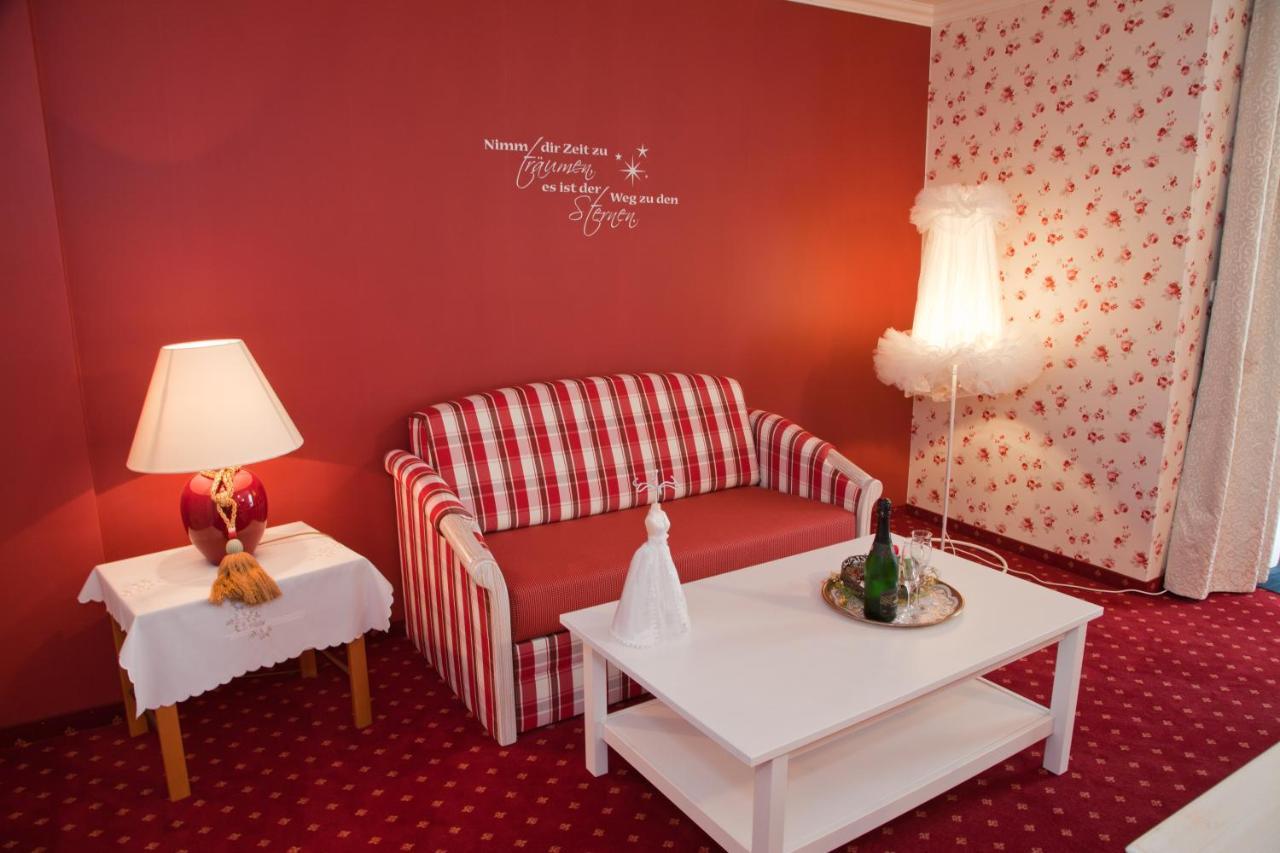 Hotel Alter Landkrug Nortorf Exteriér fotografie