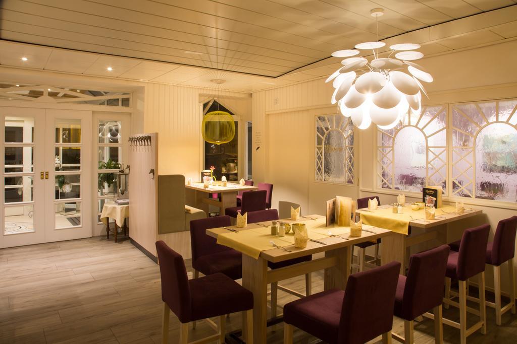 Hotel Alter Landkrug Nortorf Exteriér fotografie